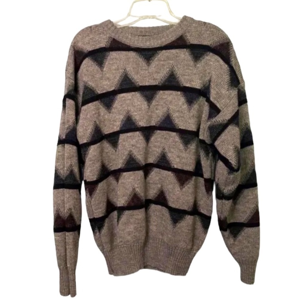 Vintage Michael Gerald Men's Size L Gray and  Black Long Sleeve Sweater